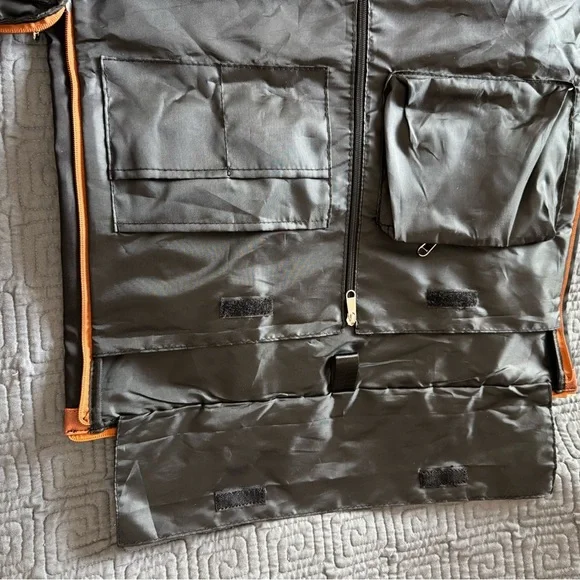 Brand New Black and Brown Weekender Bag - Picture 12 of 13